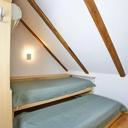 Zatecka - Terrace In The Old Town Apartment Prag